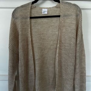 Women’s Full Tilt Cardigan. Size medium.